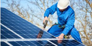 Installation Maintenance Panneaux Solaires Photovoltaïques à Lutter